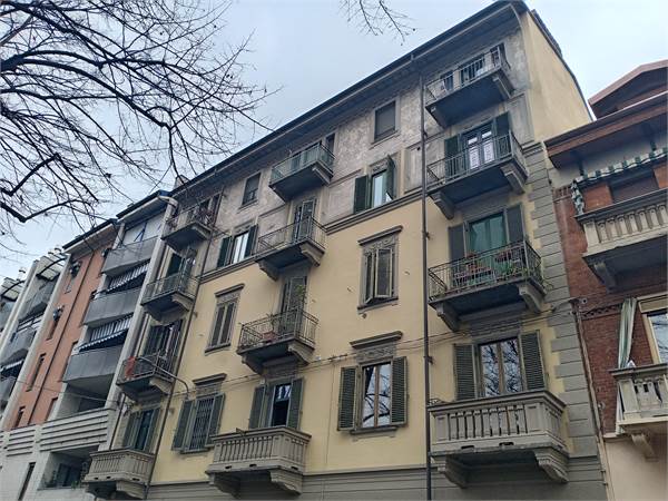 3 locali in vendita a Torino