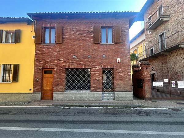 MURI NEGOZIO CON BOX