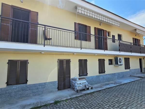 Orbassano centro splendida casa ben rifinita