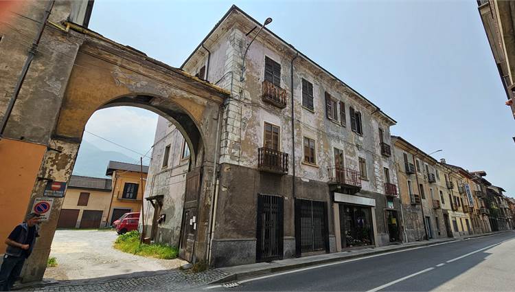 esterno