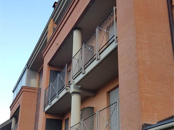 PIOSSASCO AFFITTO 4 LOCALI