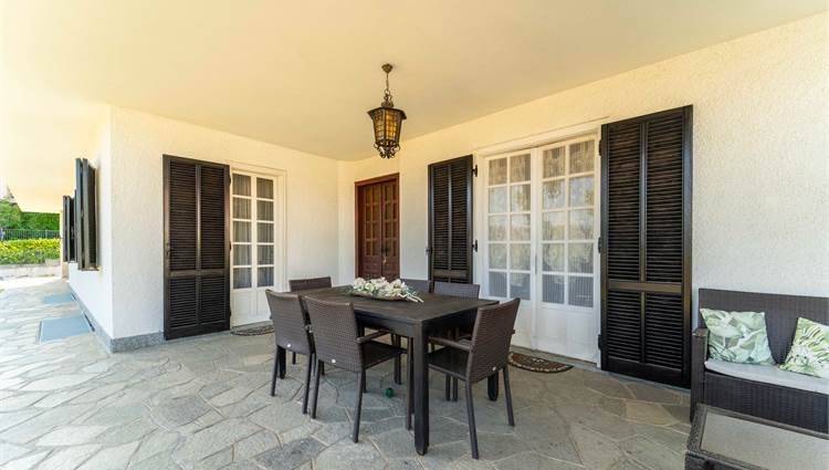 Villa 1 Patio