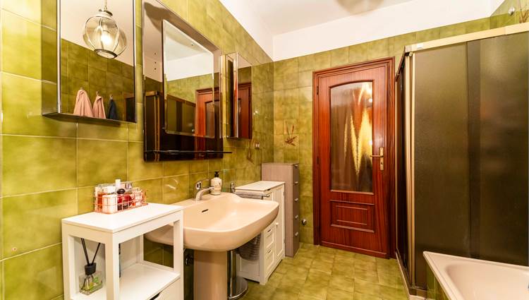 Villa 2 bagno piano terreno