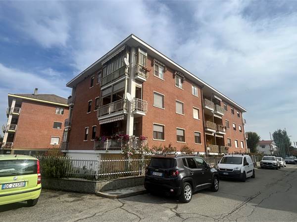 ALLOGGIO SU DUE PIANI