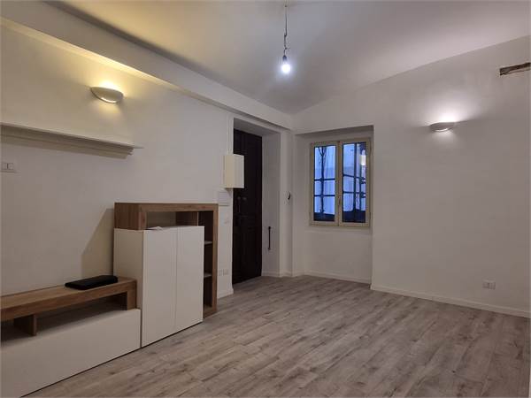 Bilocale in vendita zona Cit Turin