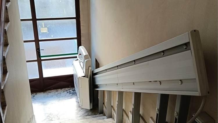 montacarichi vano scala