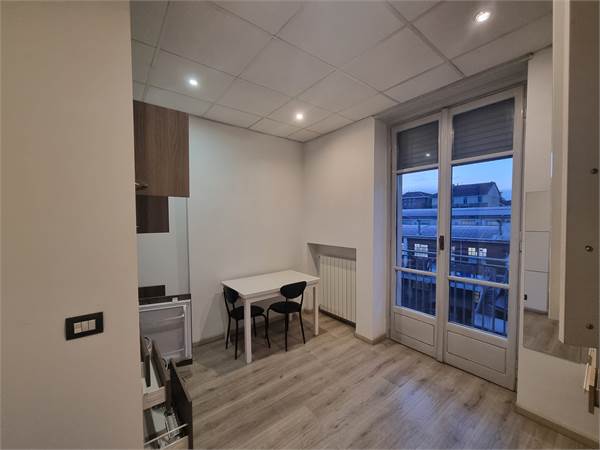 appartamento monolocale arredato