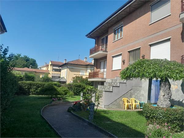 Appartamento quadrilocale in quadrifamiliare