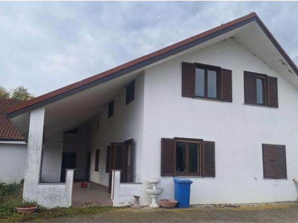 Complesso immobiliare