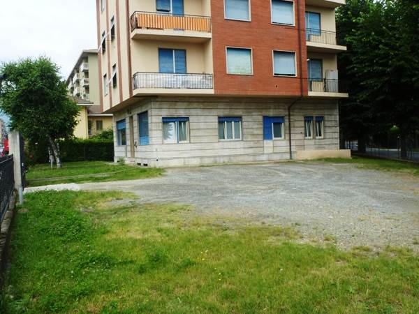 2 locali in vendita a Pinerolo